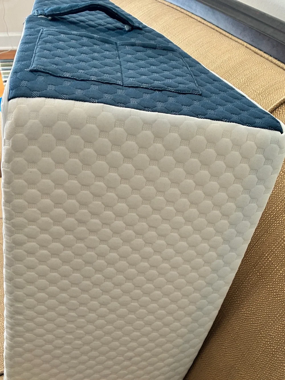 White and Navy Memory Foam Bed Wedge Pillow - Supportive Elevation